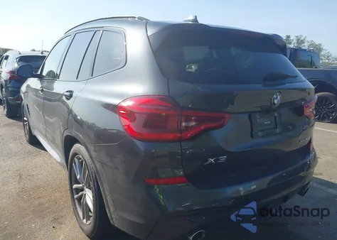 2021 BMW X3 Phev xDrive30E z USA, uszkodzony, nr VIN 5UXTS1C08M9E14736